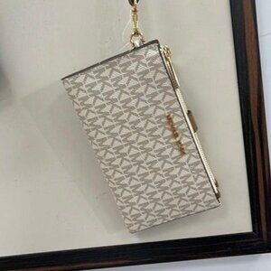 Michael kors wristlet double zip phone wallet purse vanilla